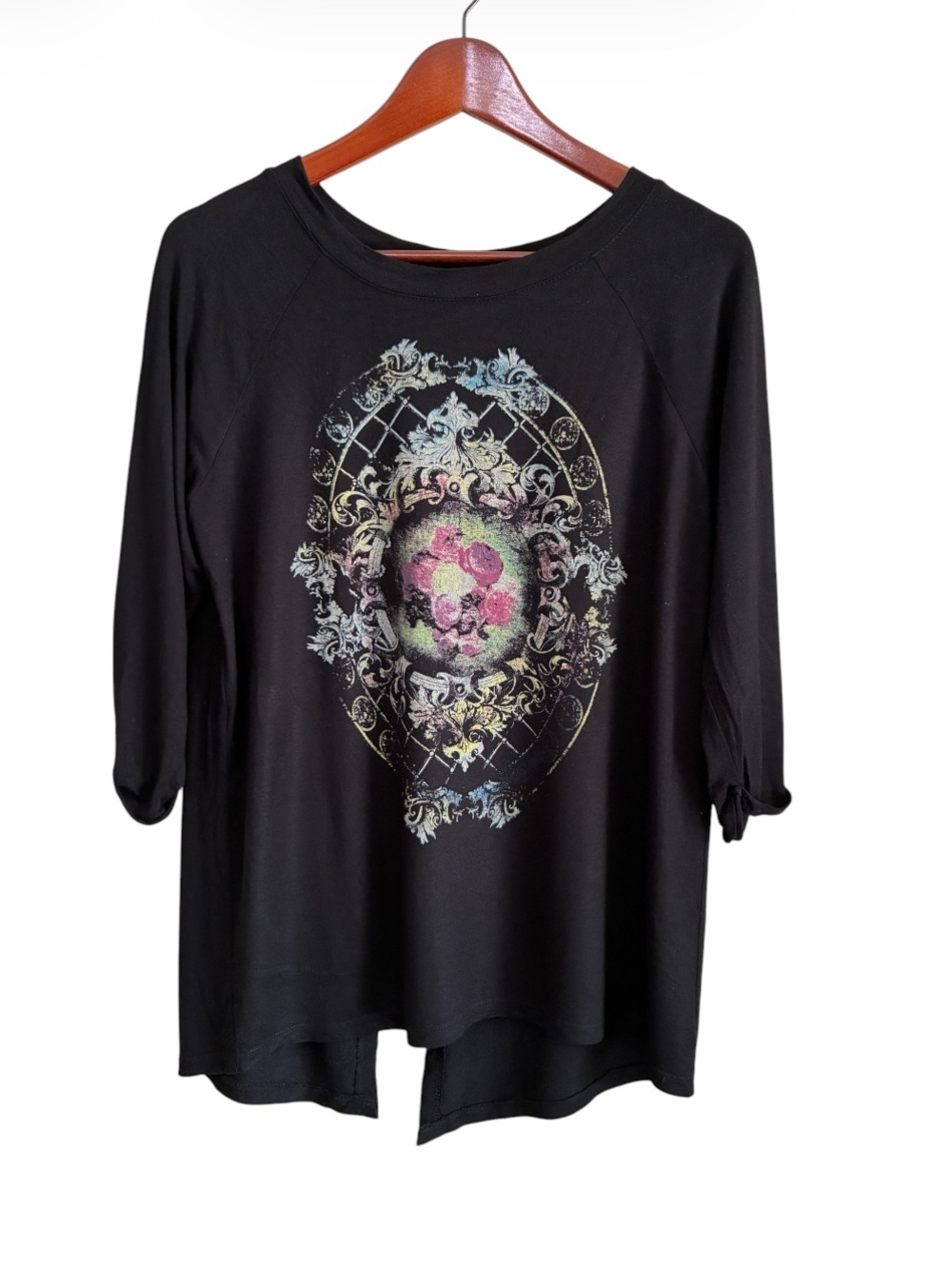 THX Thanx Collection Women's Black Graphic Print Open Back Top Size Medium